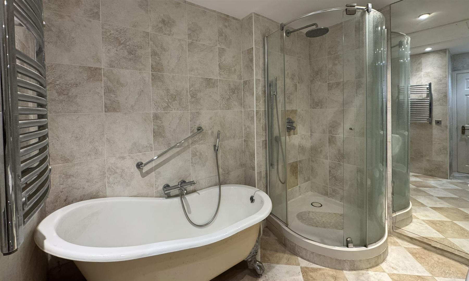 Image of Apartment - 3 Bedrooms - 2 Bathrooms for Sale in Queensway Quay-Gibraltar, Image 5